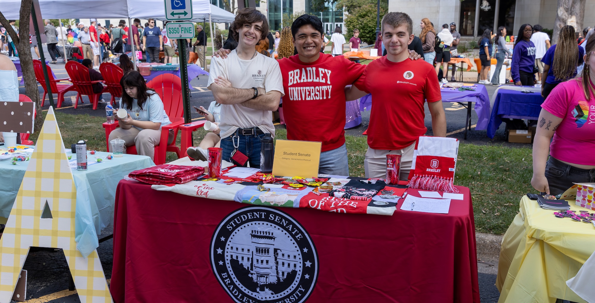 Al Cuizon, Jr. and members of student senate working the BU activities fair